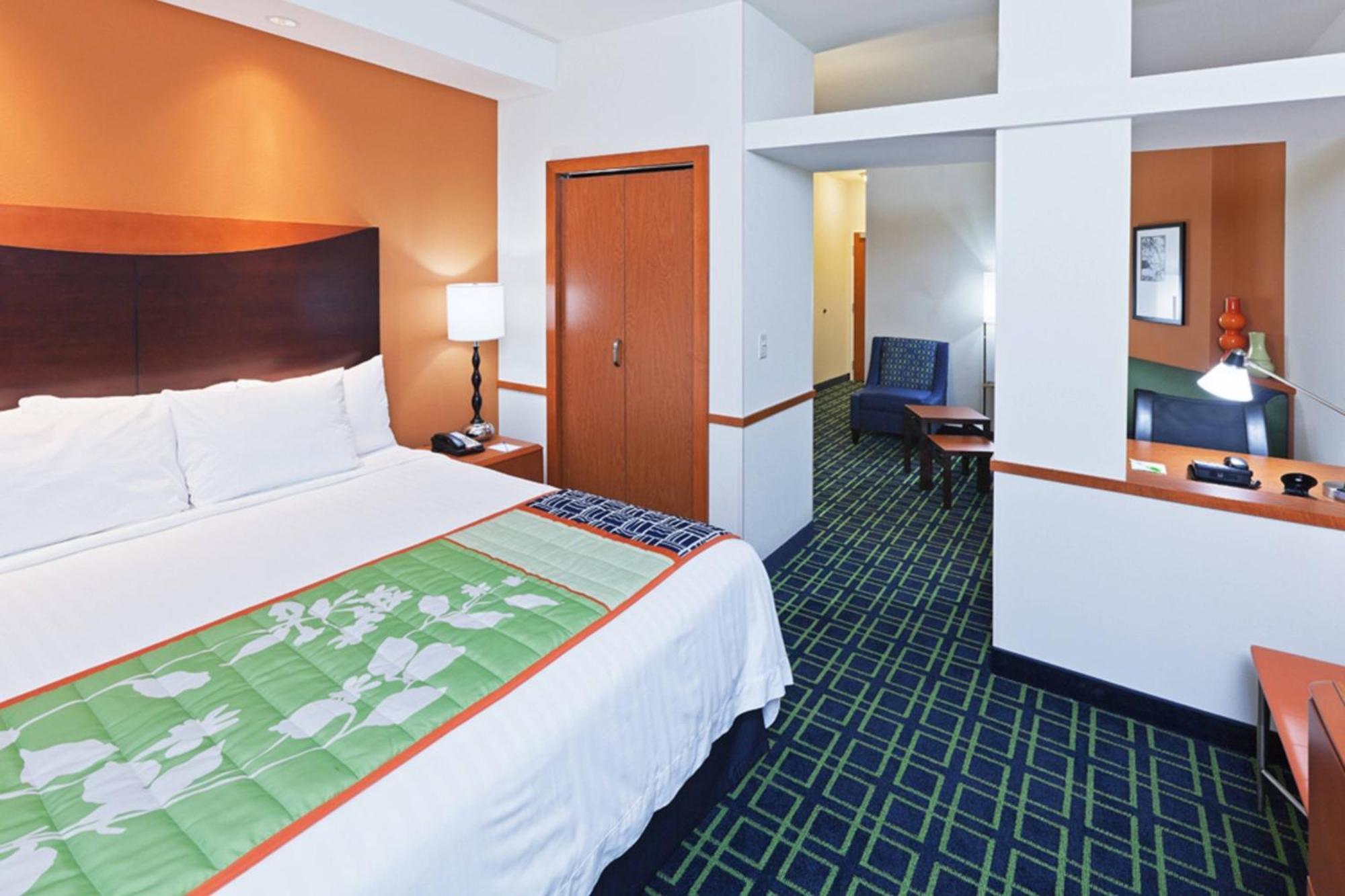 Fairfield Inn & Suites Tulsa South Medical District מראה חיצוני תמונה