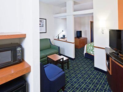 Fairfield Inn & Suites Tulsa South Medical District מראה חיצוני תמונה